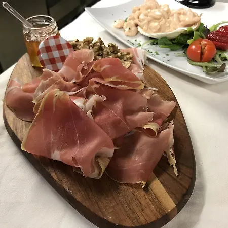 Grutli Gasthof Mendrisio